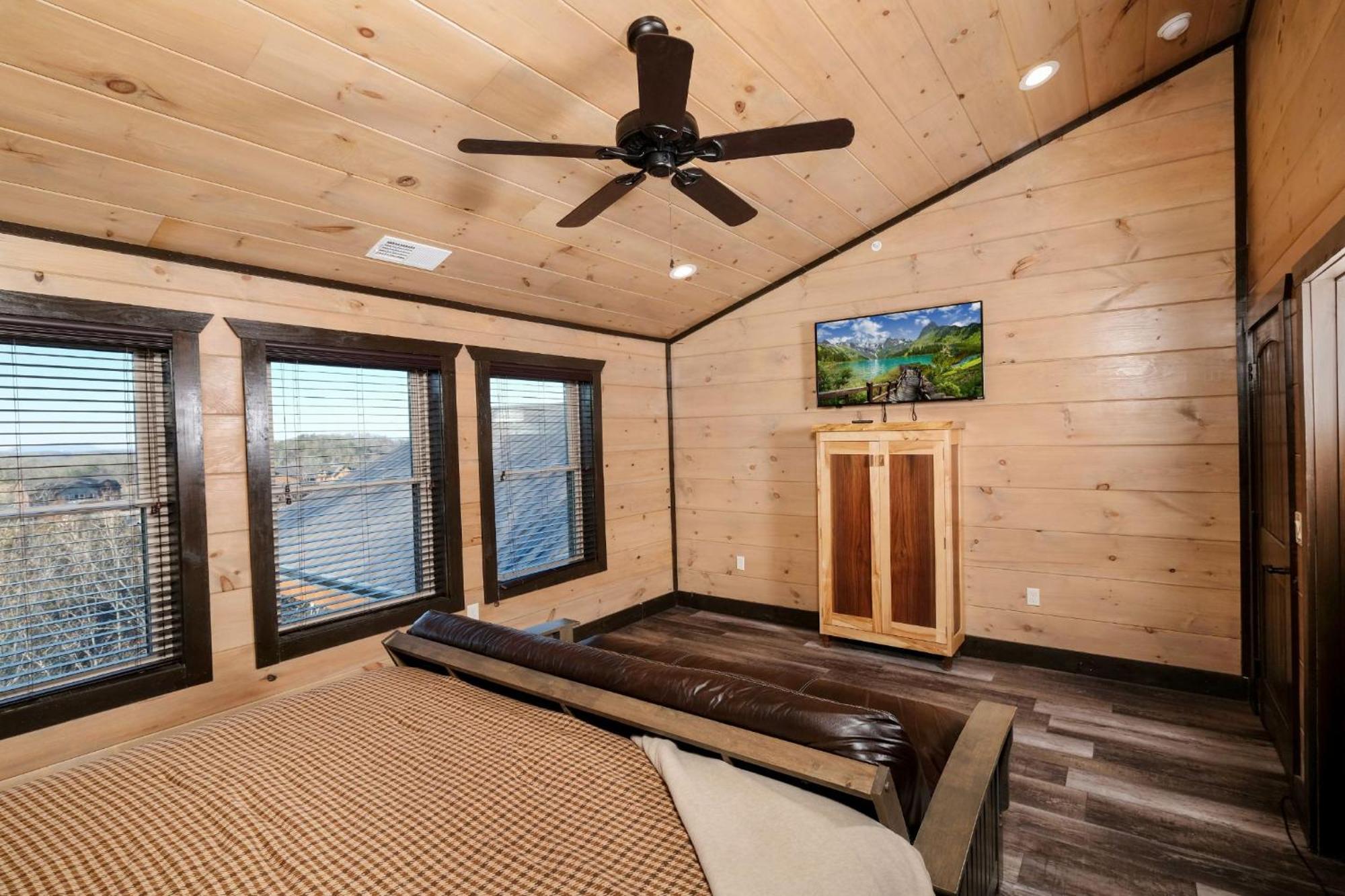Swim And Gym Mansion Villa Pigeon Forge Exteriör bild
